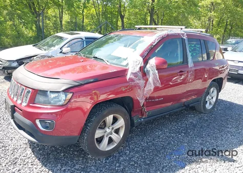 2015 Jeep Compass High Altitude Edition из США, поврежденный, VIN 1C4NJDEB5FD114100